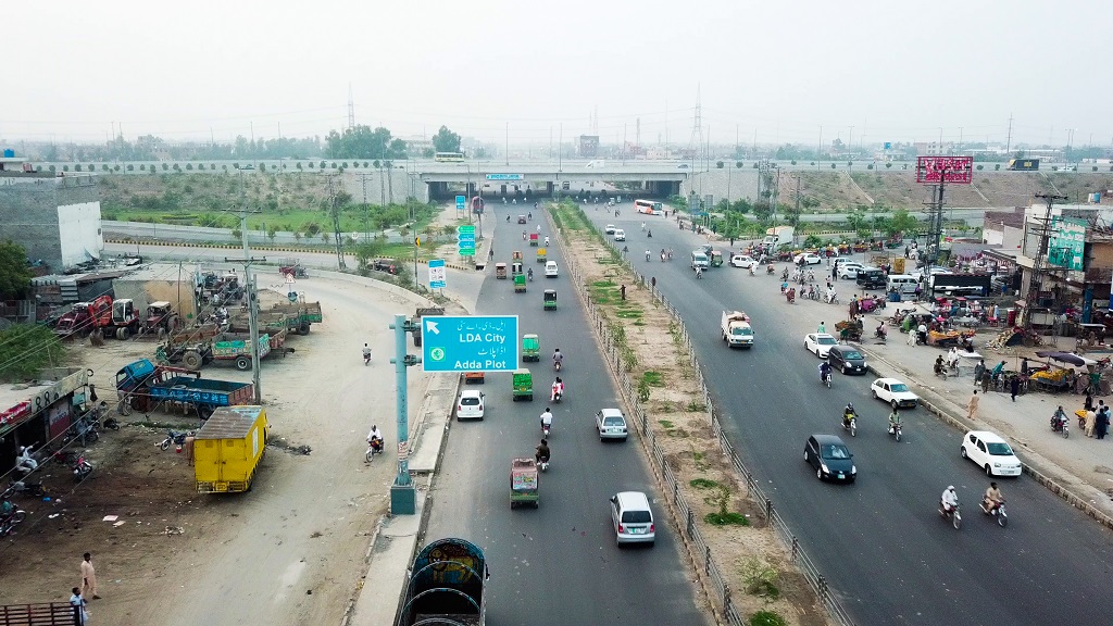 LDA City Lahore Main Entrance from Kahna Kacha Ring Road Interchange